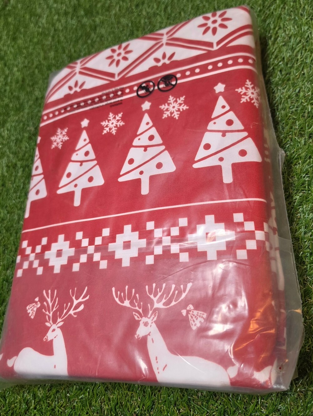 Christmas/ Holiday Set: Queen